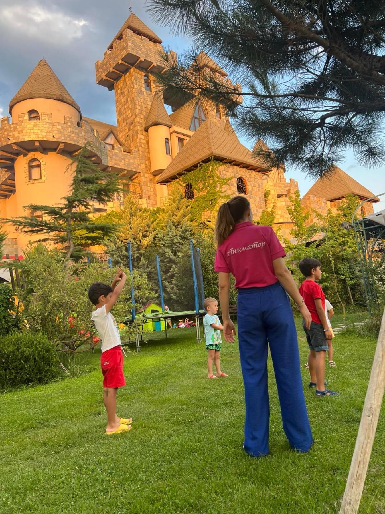 Bed and Breakfast Royal Valentina Castle Огняново Екстер'єр фото