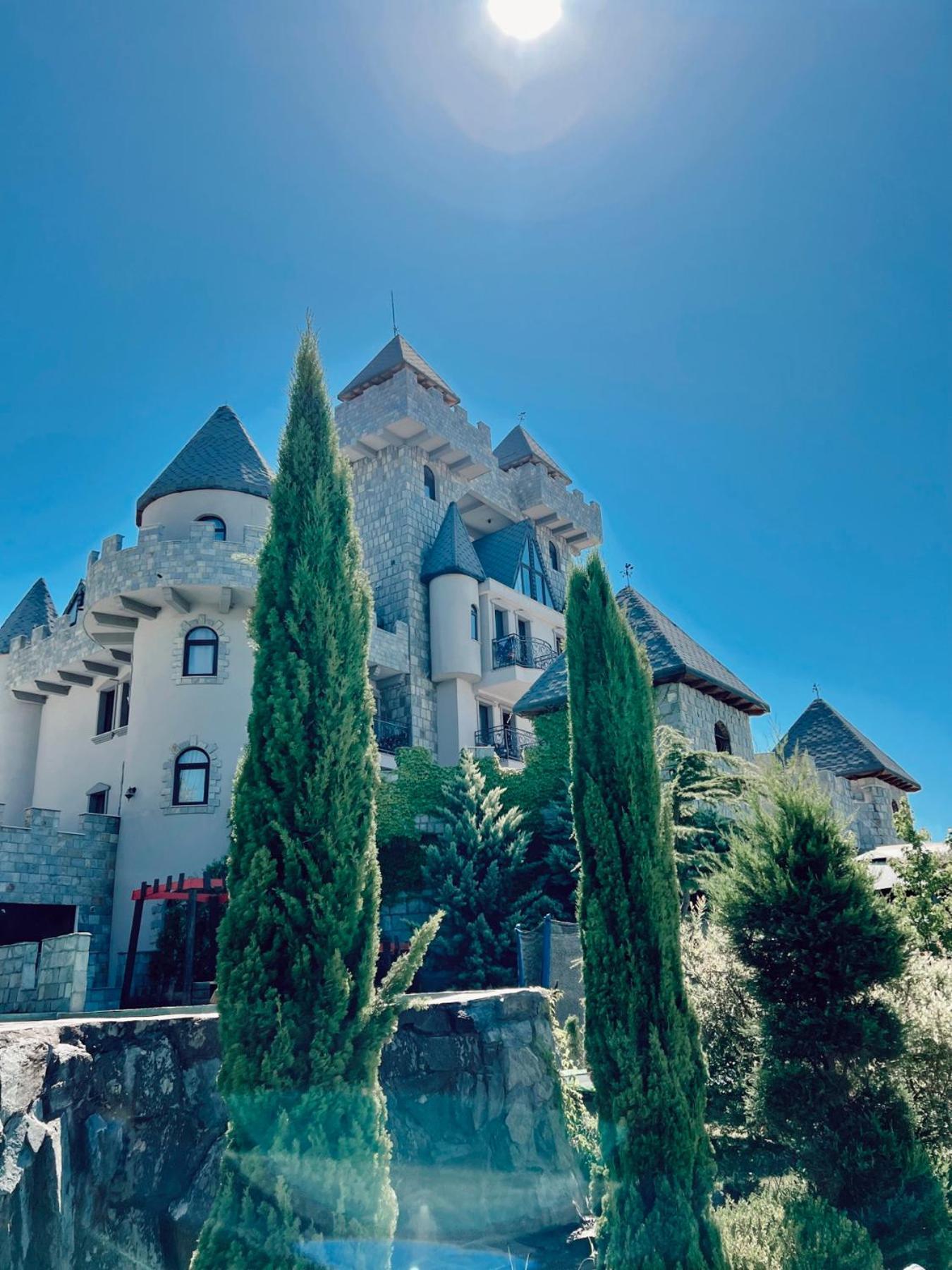 Bed and Breakfast Royal Valentina Castle Огняново Екстер'єр фото